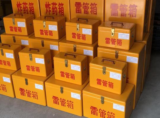 大姚玻璃钢雷管箱的使用寿命一般是多少？
